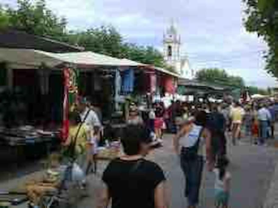 Moradia Alegre No Centro Da Vila Da Tocha. Exterior photo