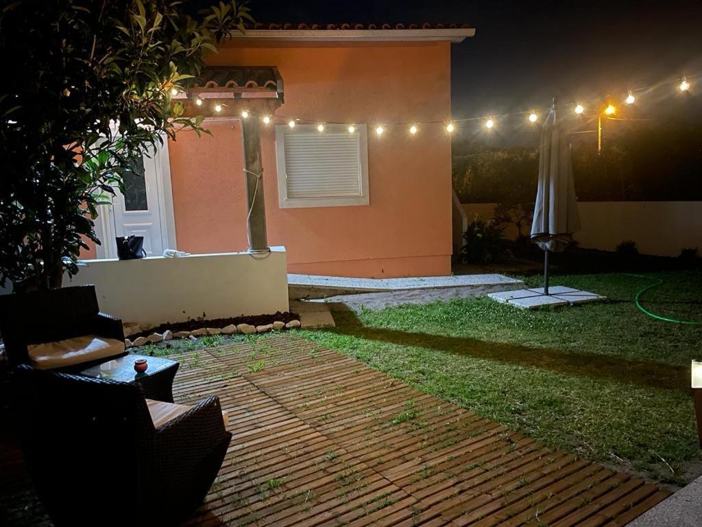 Moradia Alegre No Centro Da Vila Da Tocha. Exterior photo