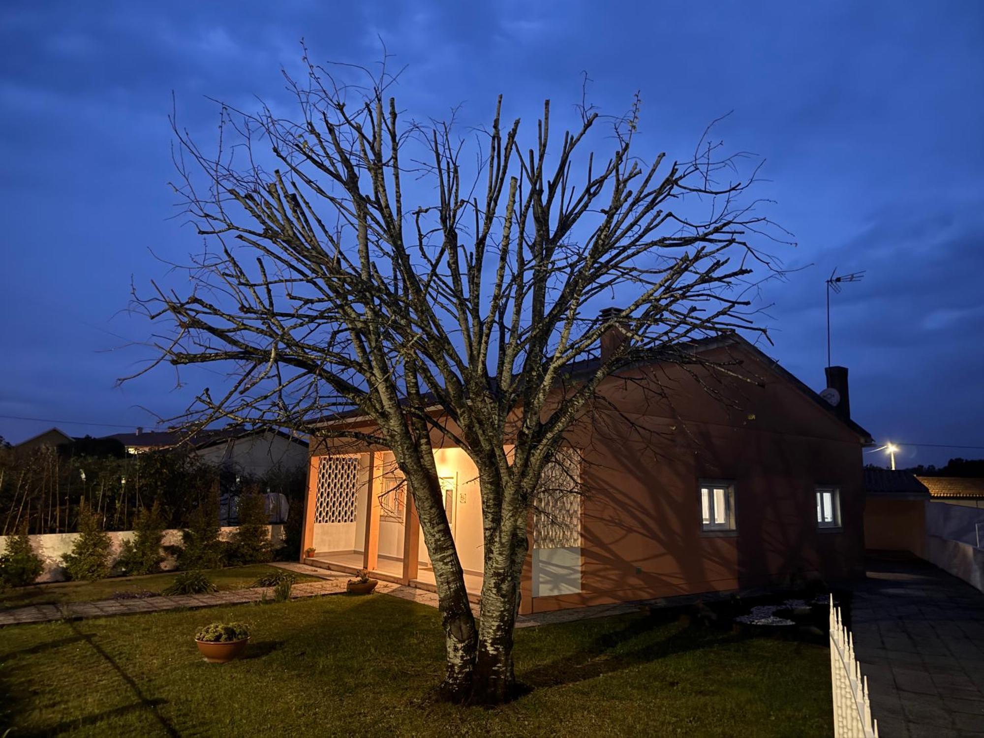 Moradia Alegre No Centro Da Vila Da Tocha. Exterior photo